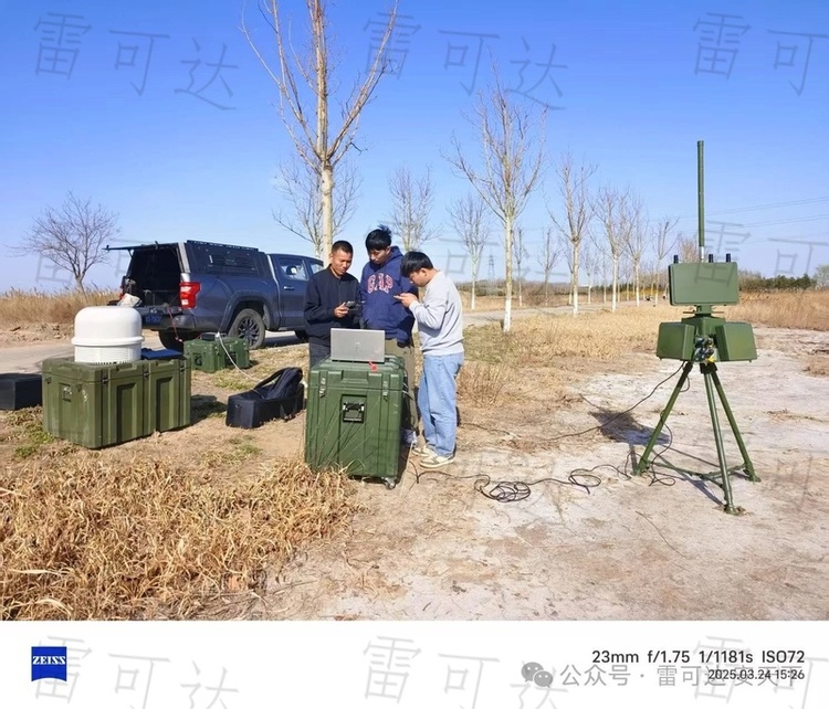 雷可达工程师工作现场图三