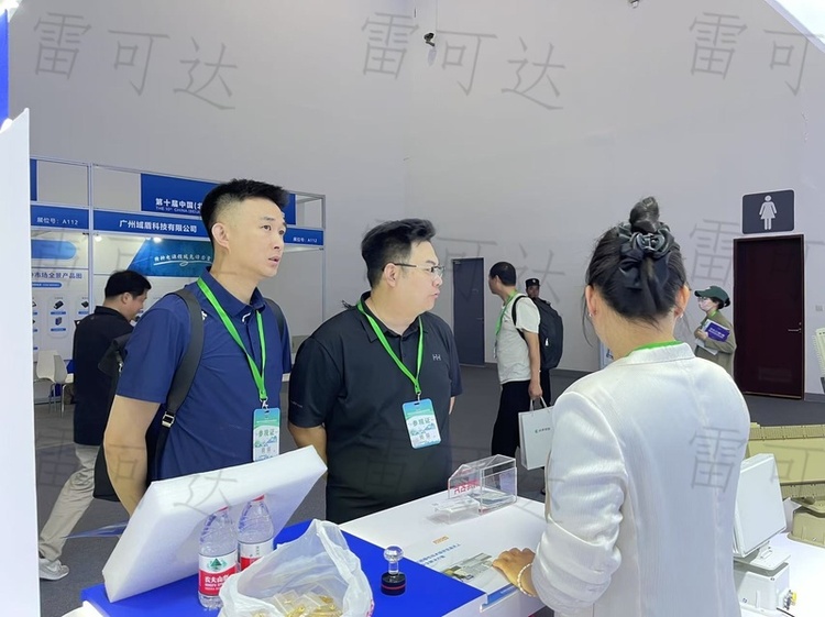 雷可达技术团队现场讲解